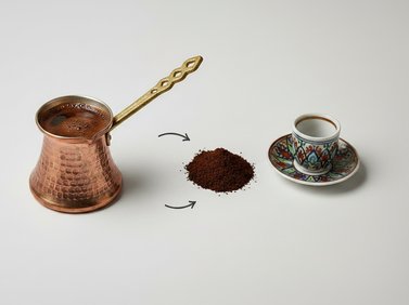 Türkischer Kaffee bei Dr. Shot