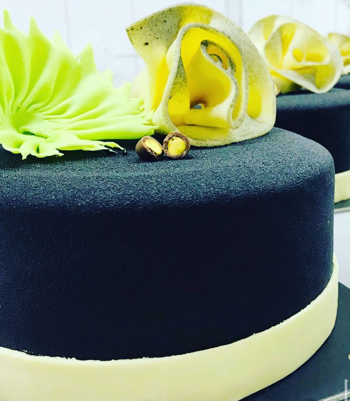 Elegante Matcha-Törtchen bei Dr. Shot