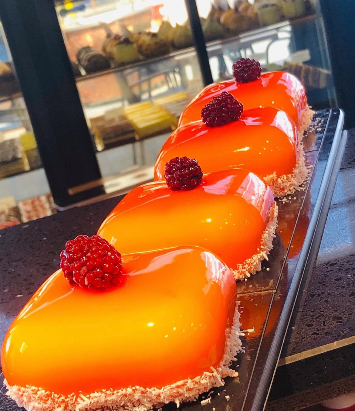 Mango-Himbeer-Torte bei Dr. Shot